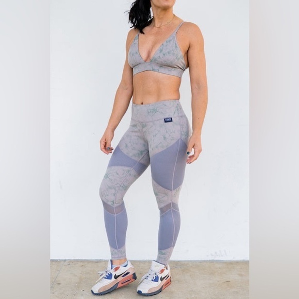EVEREE Chestee Mel Leggings